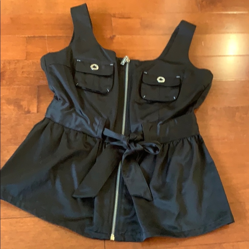 Beautiful 2b Bebe top